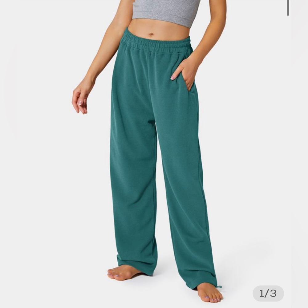HALARA SWEATPANTS